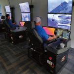 キャタピラージャパン，建設機械の遠隔操作を可能にする「Catコマンドステーション」を発売