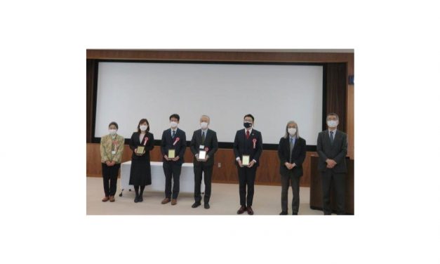 トライボコーティング技術研究会，岩木賞贈呈式とシンポジウムが開催される