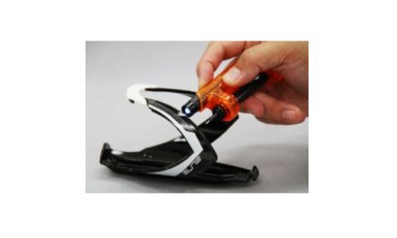 オリエント・エンタプライズ，4秒で固まる液体プラスチック補修材「BOMDIC EVO」を新発売