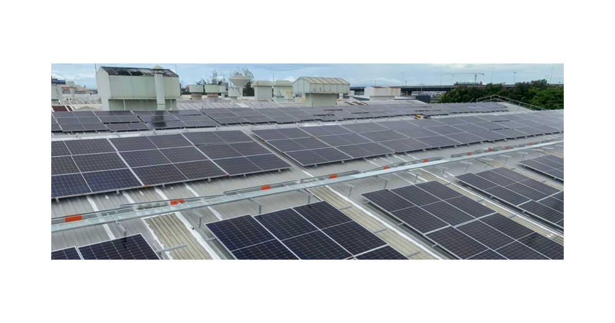 22_10_5_4 UDトラックス,BECISと共同でバンコク工場に太陽光発電を導入