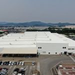 UDトラックス，群馬部品センターで倉庫屋根・外壁へ遮熱塗装