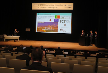 25_5_14_1.3 総合討議の様子-8th TTRF-TAIHO International Symposium on Automotive Tribology 2025