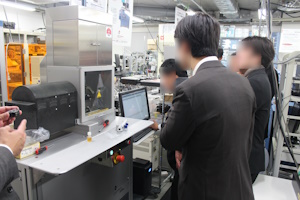 SRV（R）5試験機機見学-パーカー熱処理工業，2025年度SRV（R）国内ラウンドロビン試験結果報告会